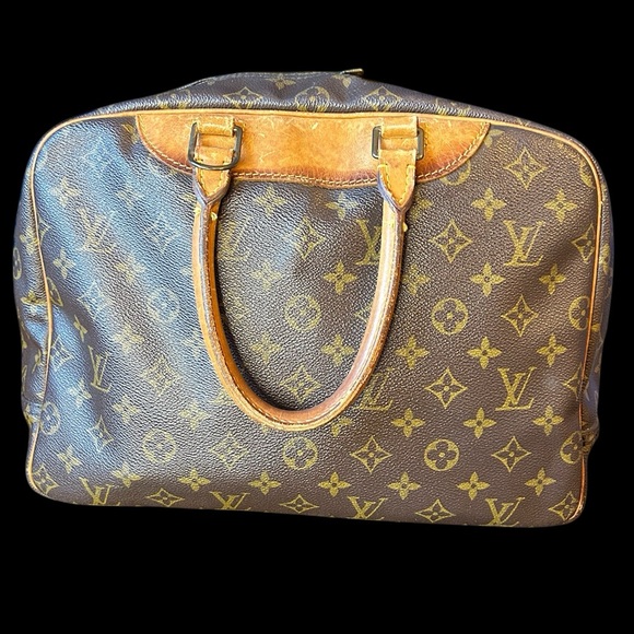Authentic Louis Vuitton Monogrammed Deauville - Picture 3 of 16